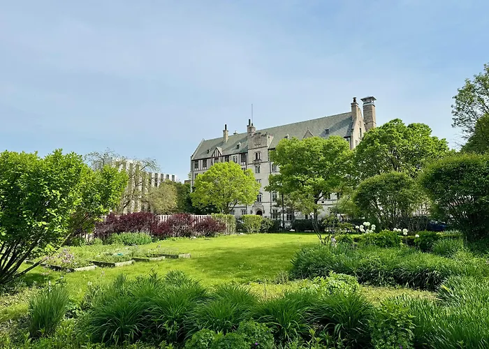 The Gem Museum Отель 3*